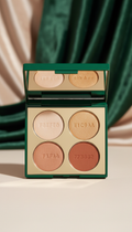 Sandalwood Glow Illuminating Compact